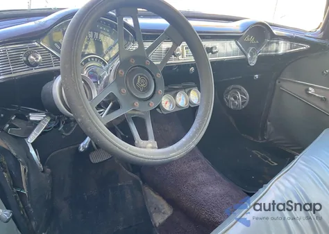 1956 Chevrolet Bel Air z USA, uszkodzony, nr VIN VC56L013996